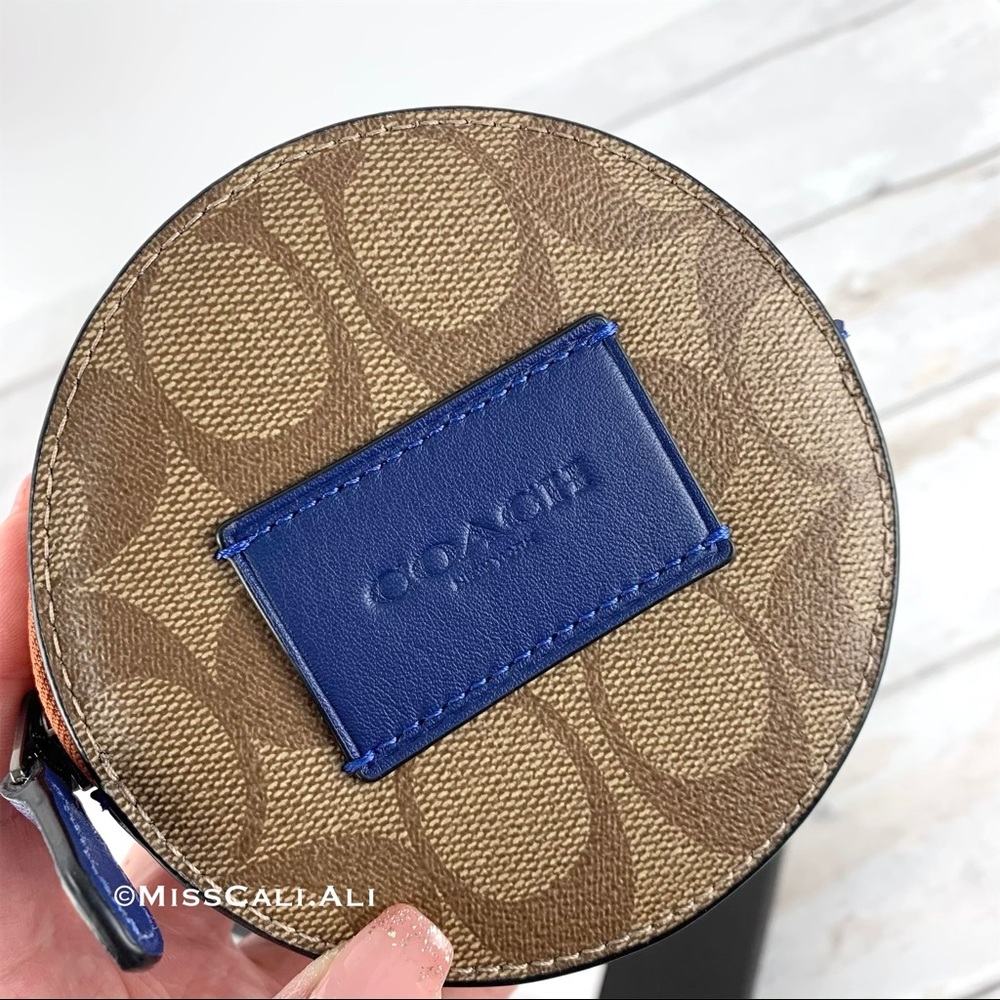 NWT COACH Round Hybrid Signature Canvas Pouch Bag - Picture 3 of 16
